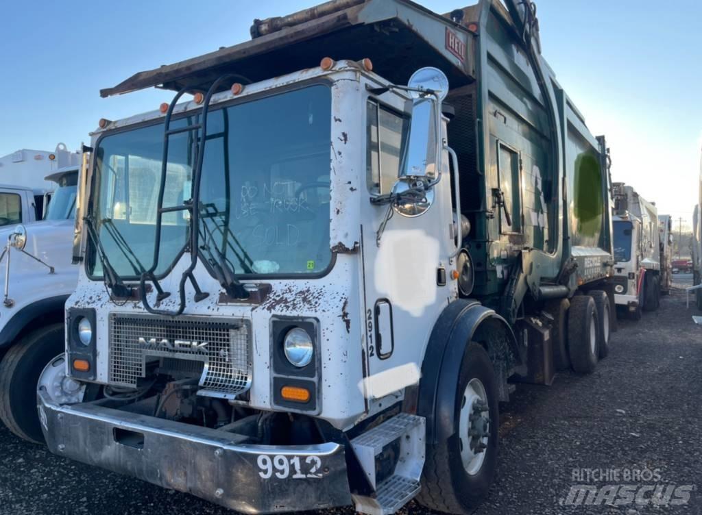 Mack MR600 Renovasjonsbil