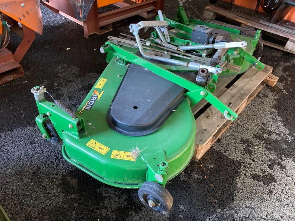 John Deere 7 Iron Park- og hagemaskiner - Annet