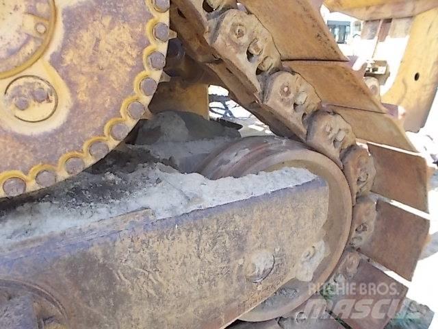 CAT D 11 N Dozere Beltegående