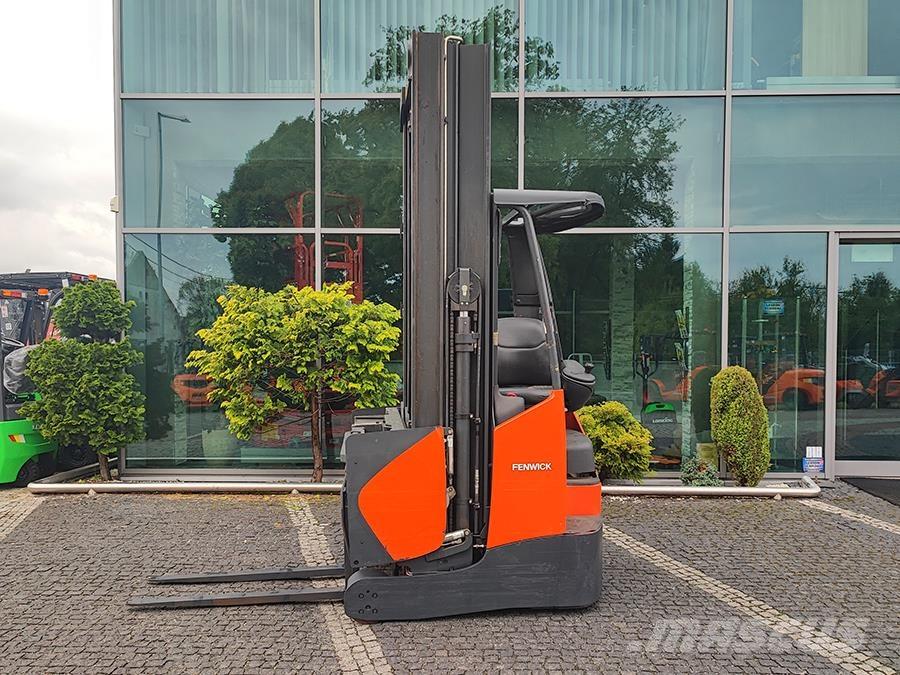 Linde R14X-03 Skyvemasttruck
