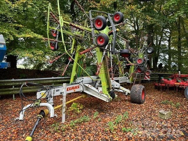 CLAAS Liner 3500 Raker og høyvendere