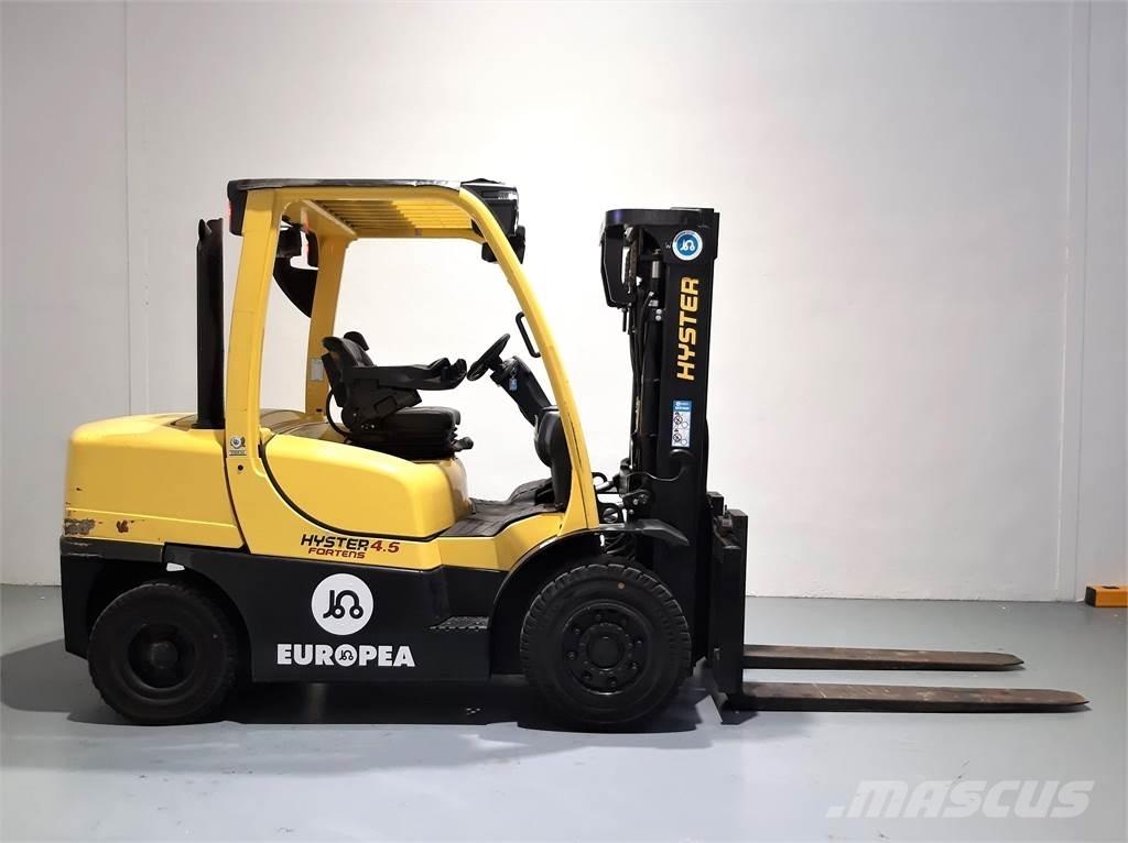 Hyster H4 5FTS5 Diesel Trucker