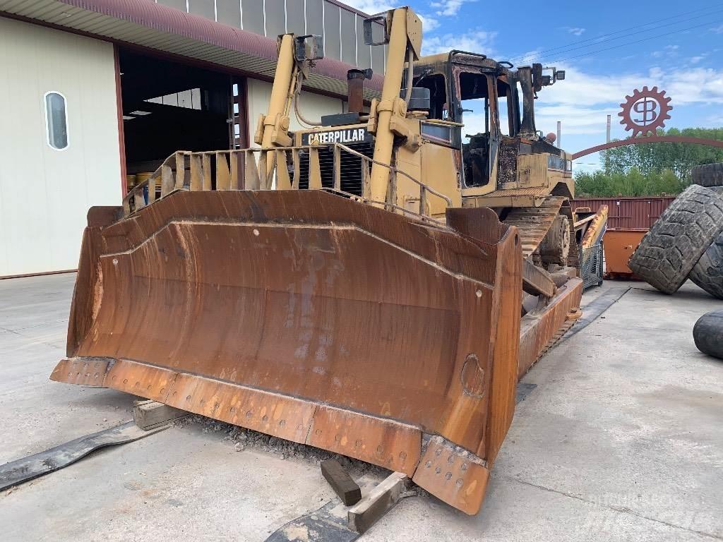 CAT D 8 R II Dozere Beltegående