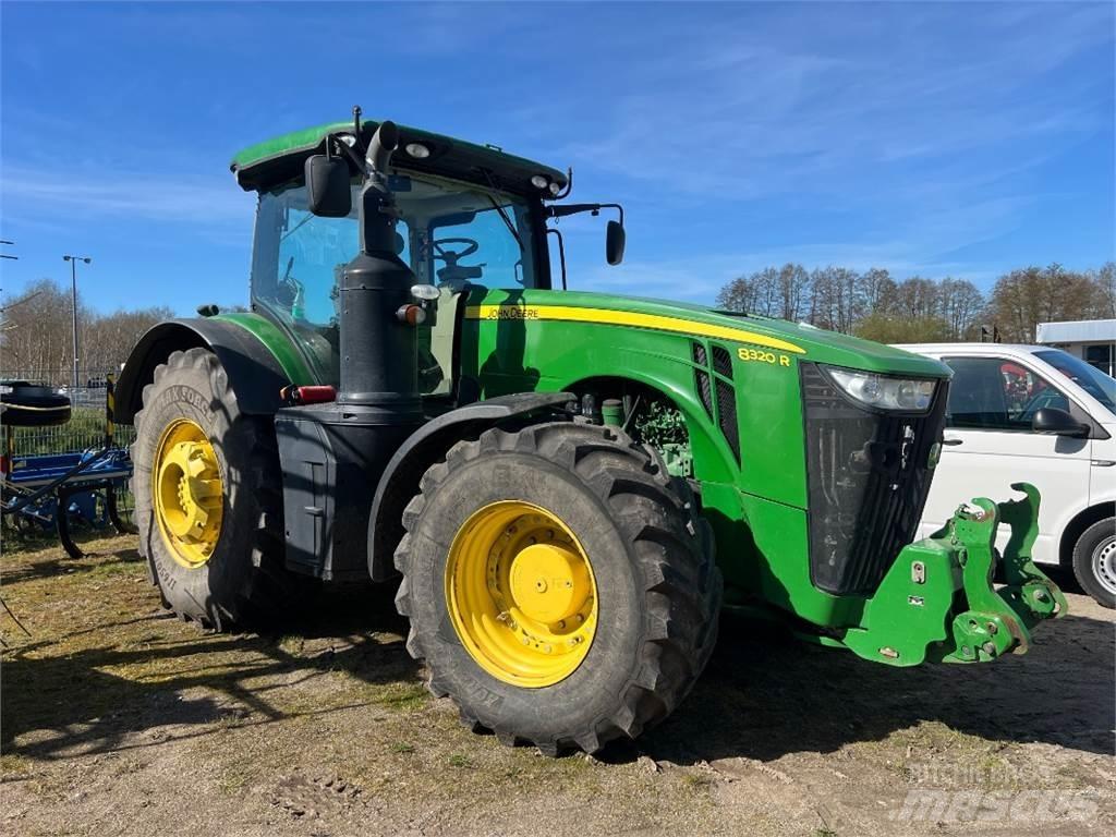 John Deere 8320 R Traktorer