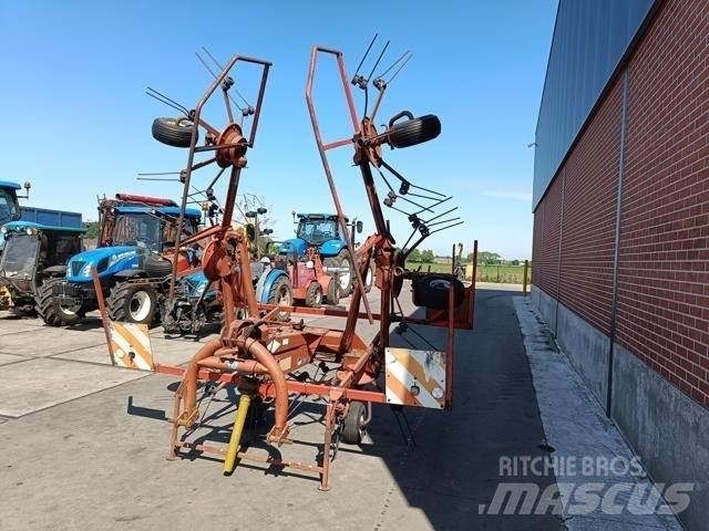 Kuhn GF6301 MH Raker og høyvendere