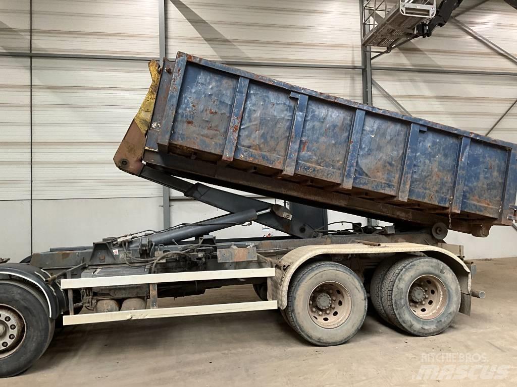 Volvo FH 16 520 8X4 Krokbil
