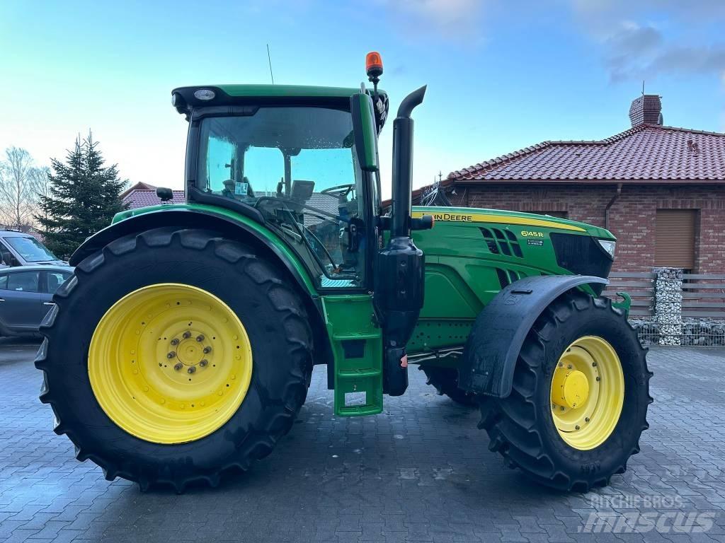 John Deere 6145 R Traktorer