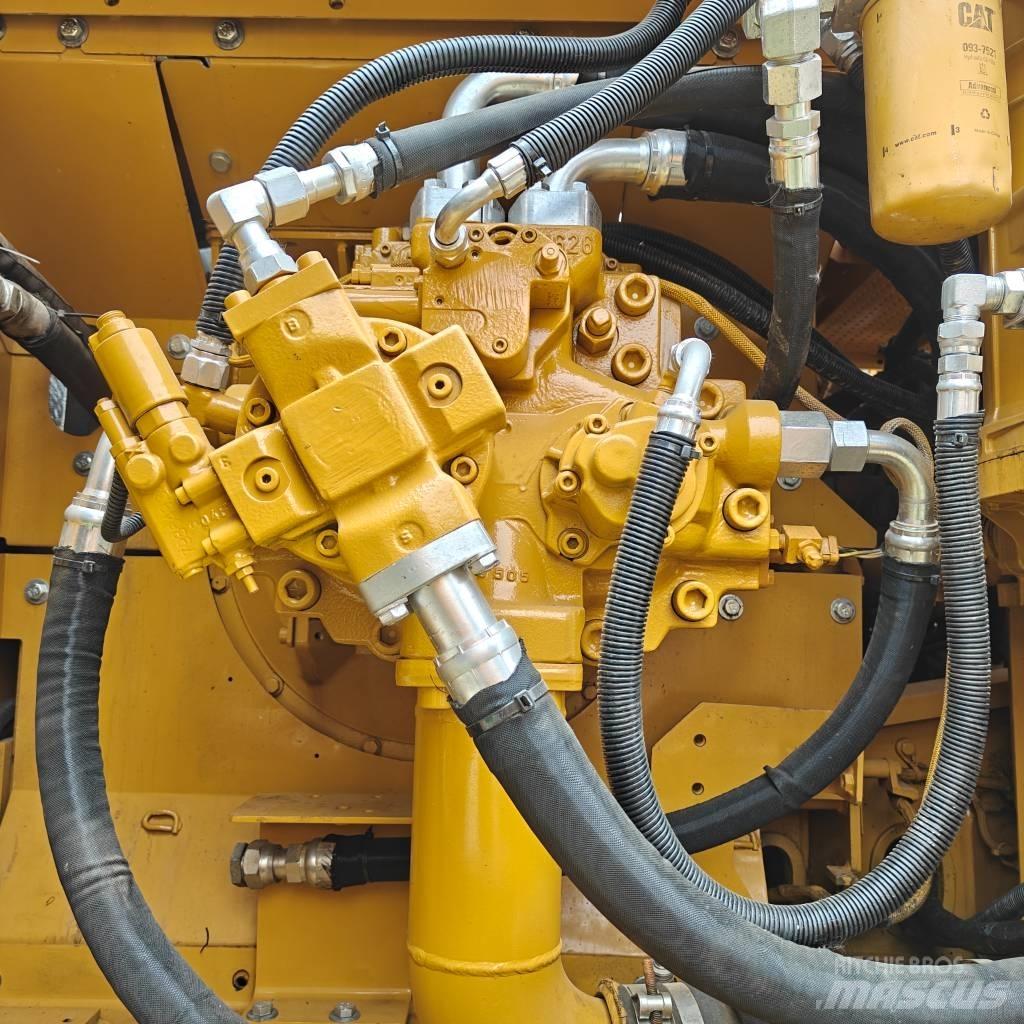 CAT 336D2 Beltegraver