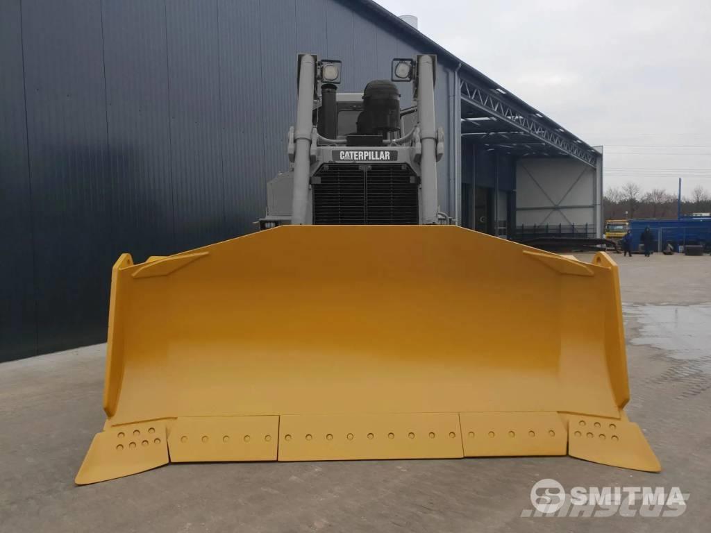 CAT D8N SU Kniver