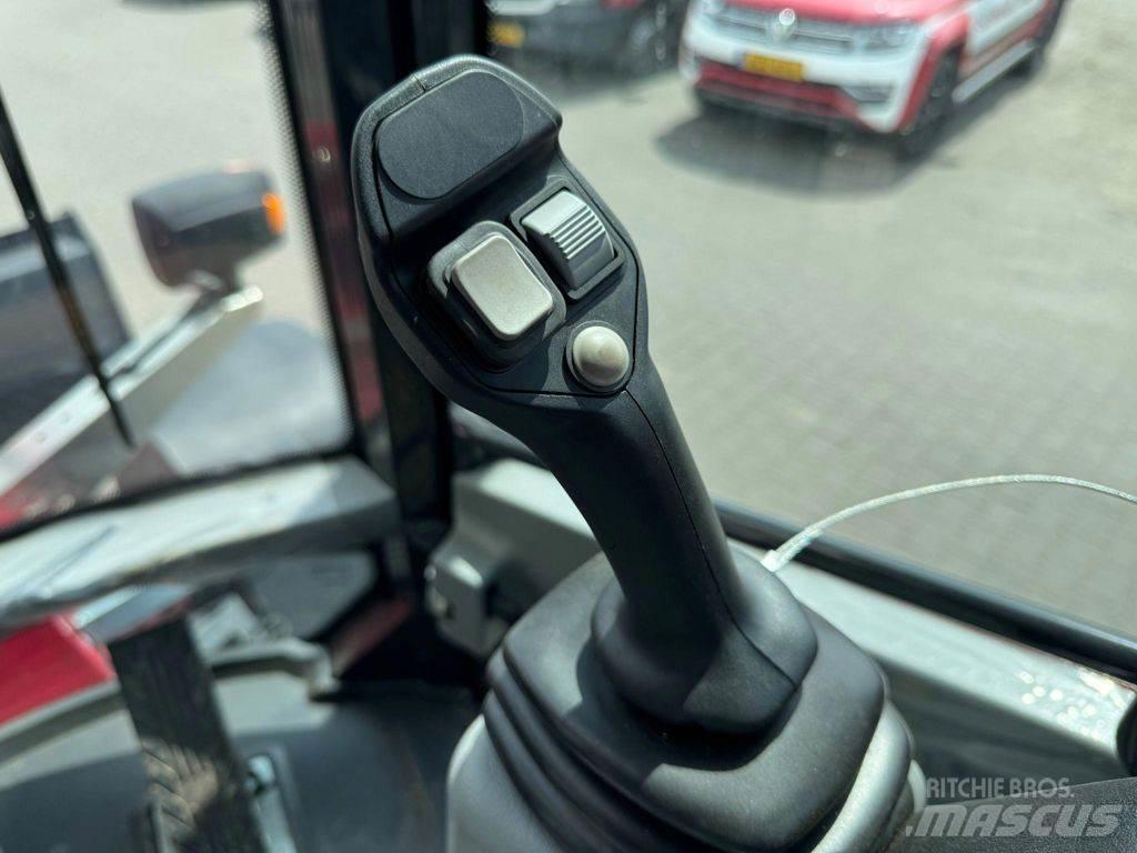 Yanmar V120 Hjullastere