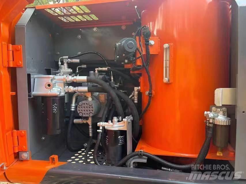 Hitachi ZX120 Beltegraver