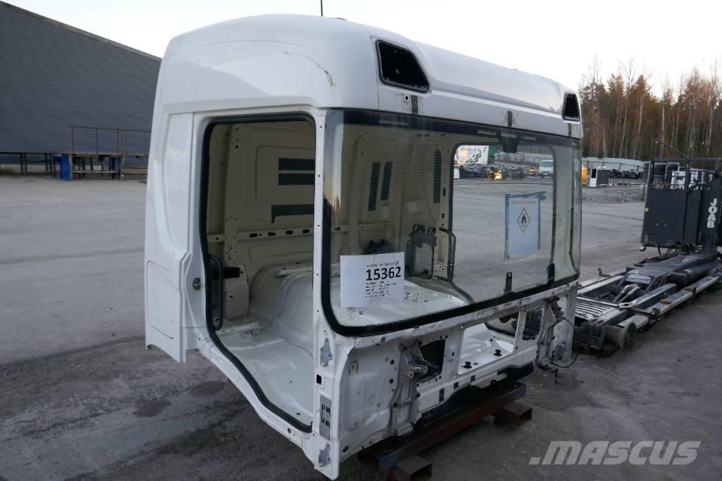 Scania P 410 Førerhus og Interiør