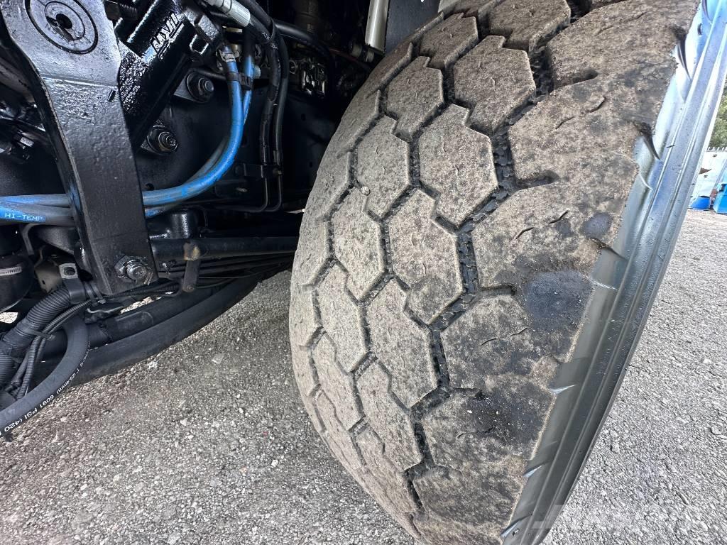 Freightliner M2 Slamsugere