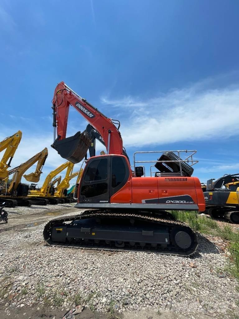 Doosan DX 300 LC Beltegraver