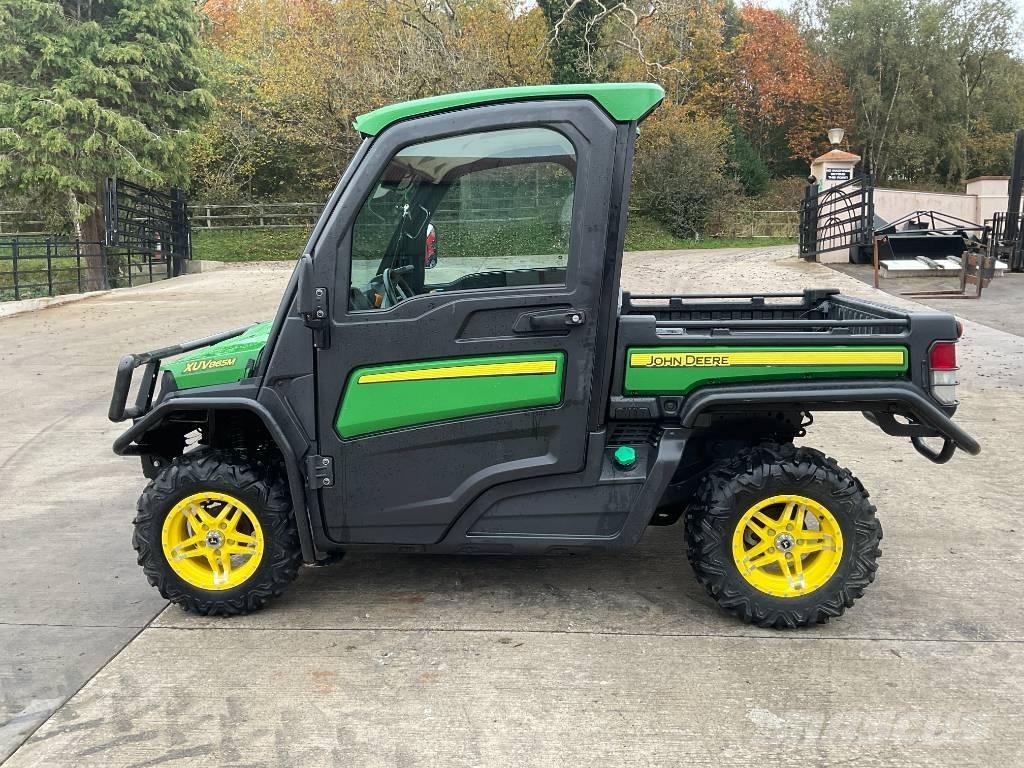 John Deere XUV 865M Teleskoplastere