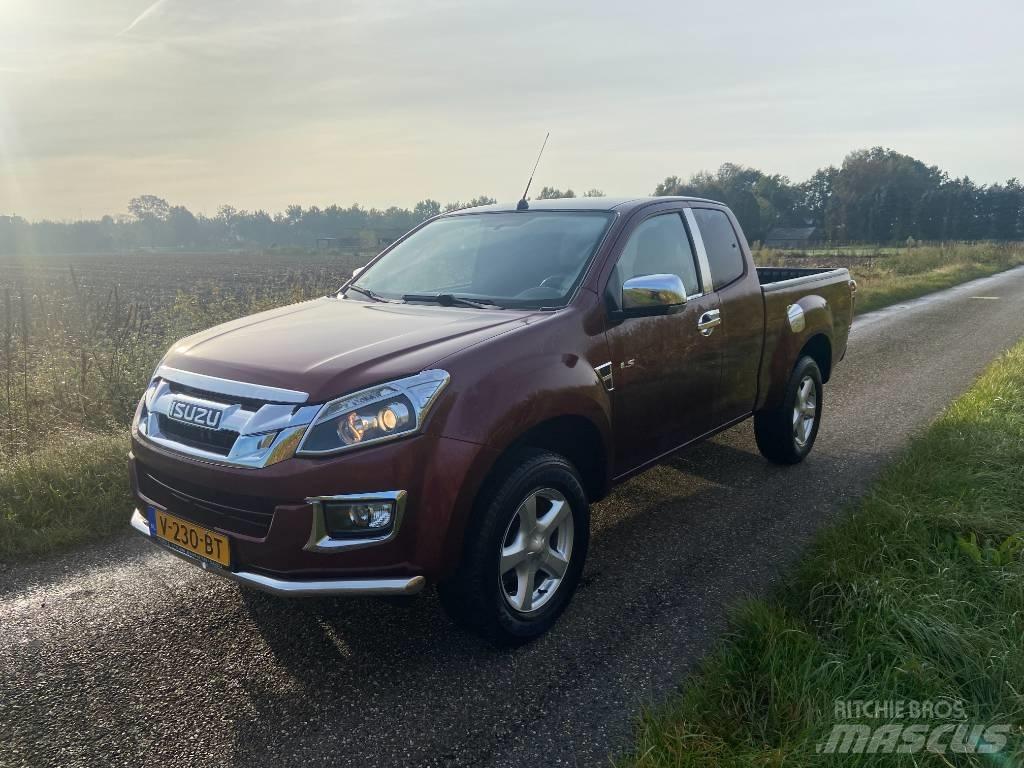 Isuzu D-MAX Pickup/planbiler
