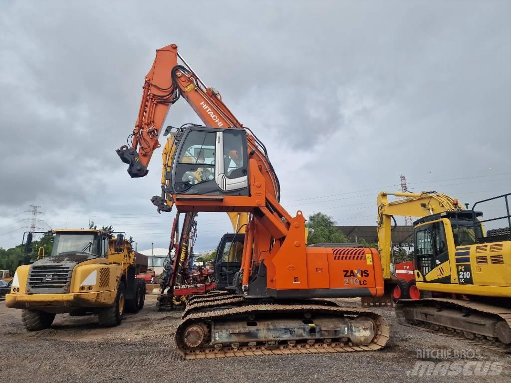 Hitachi ZX 210 LC Beltegraver