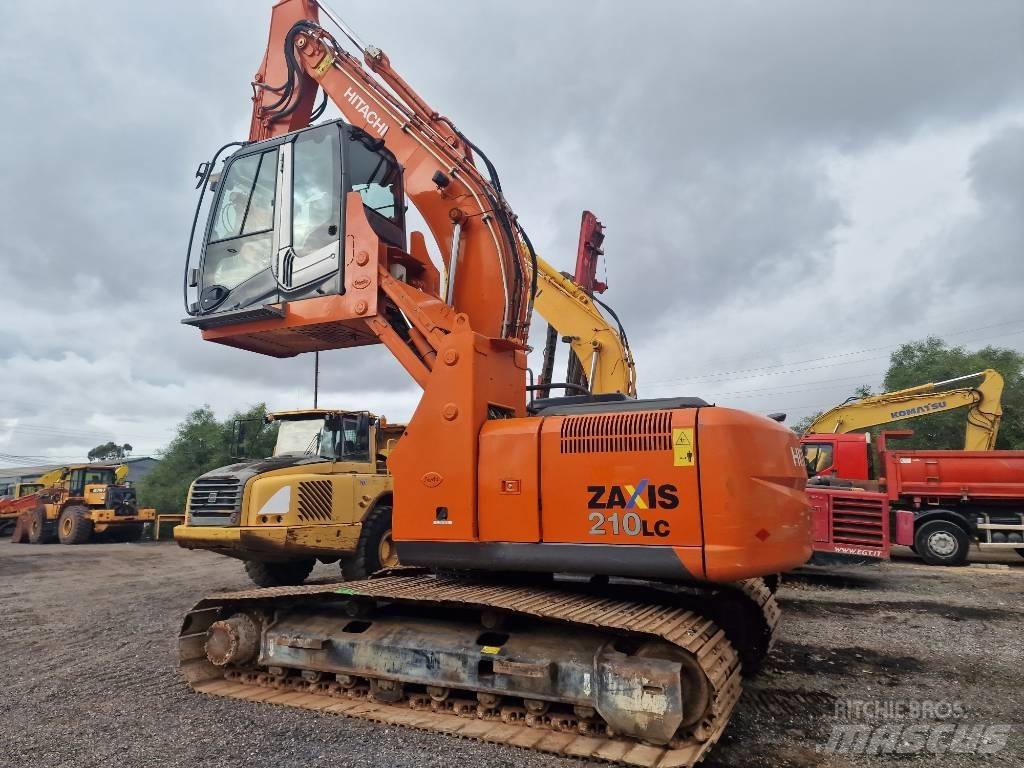 Hitachi ZX 210 LC Beltegraver
