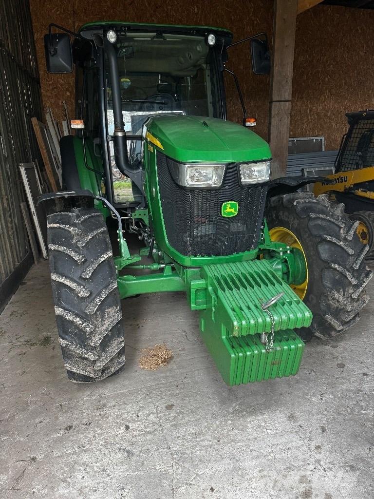 John Deere 5100 M Traktorer