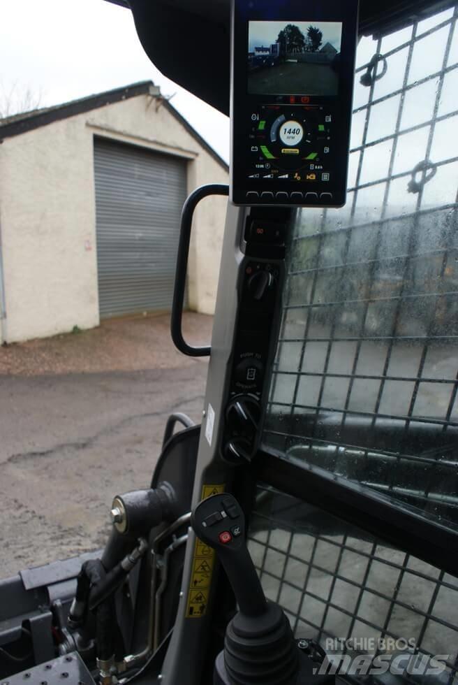 New Holland L 318 Minilastere