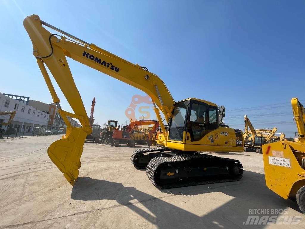 Komatsu PC 200 Beltegraver