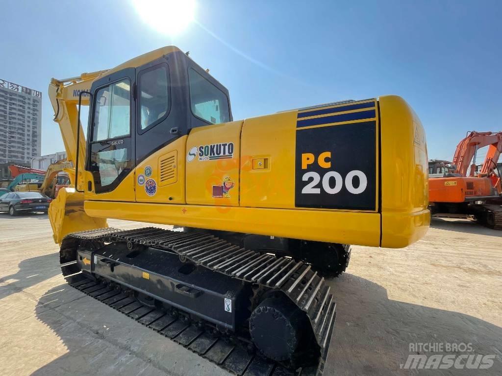 Komatsu PC 200 Beltegraver