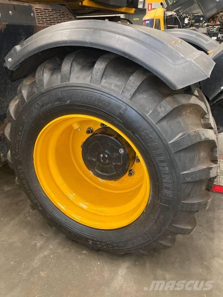 JCB Hydradig HD110W Hjulgravere