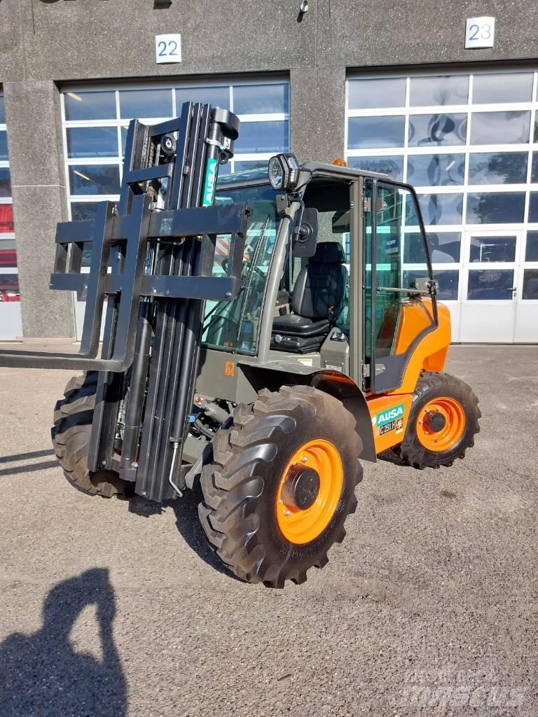 Ausa C 251 H x4 Terrenggående gaffeltruck