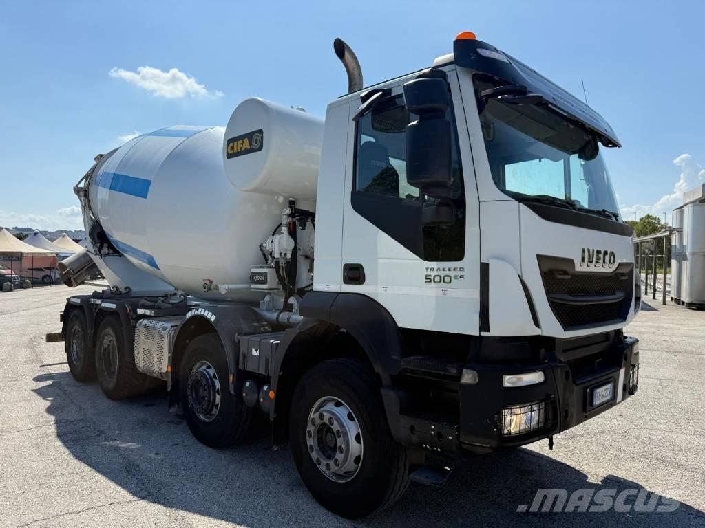 Iveco Trakker 500 Betongbiler