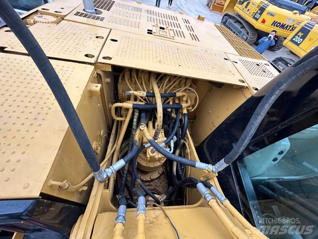CAT 320C Beltegraver