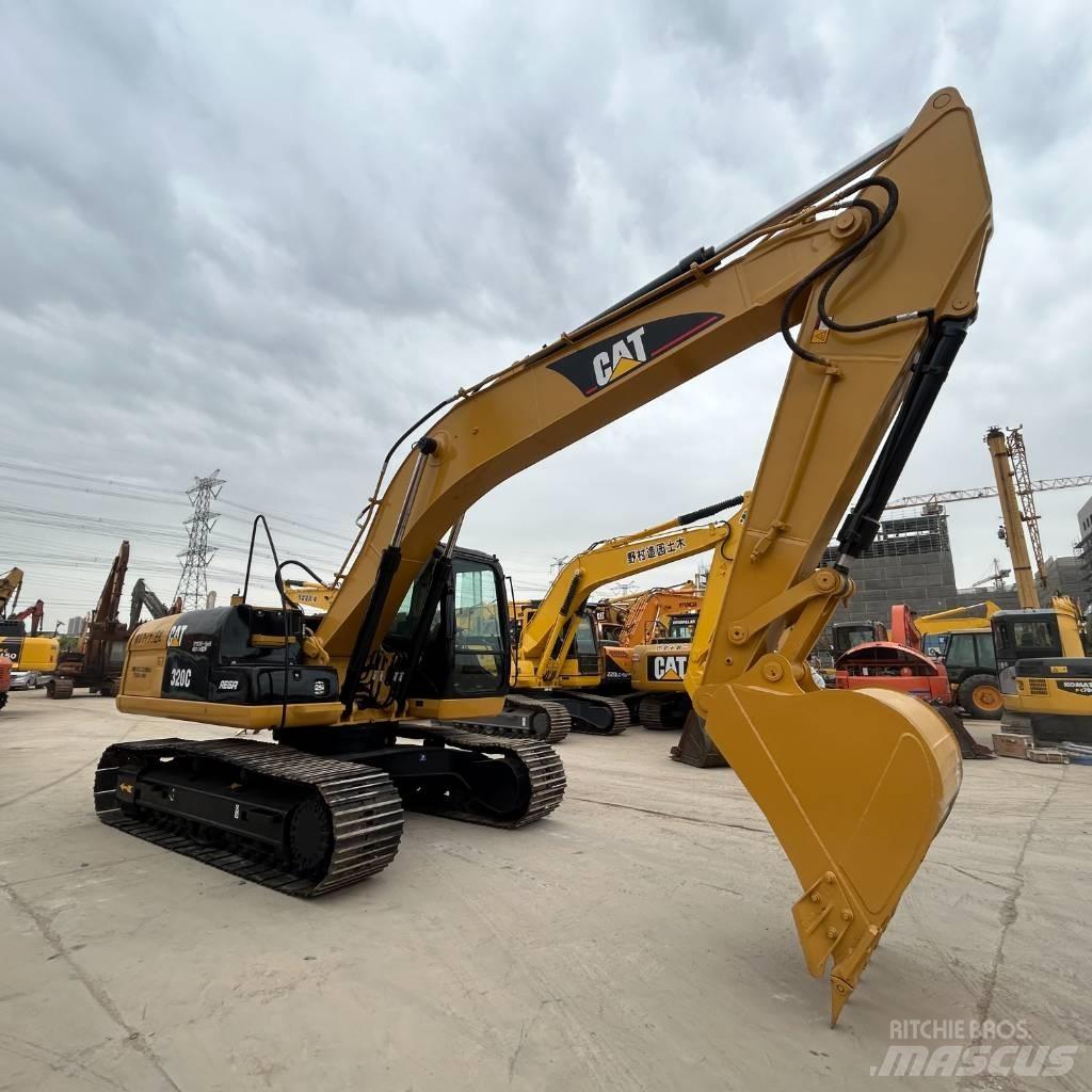 CAT 320C Beltegraver