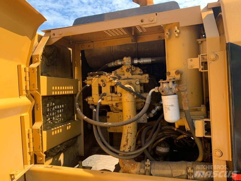 CAT 320BL Beltegraver