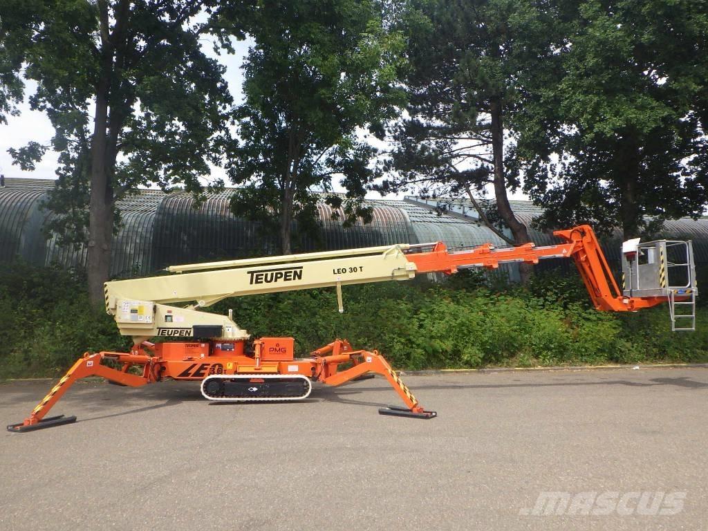 Teupen LEO30T Leddede bomlifter