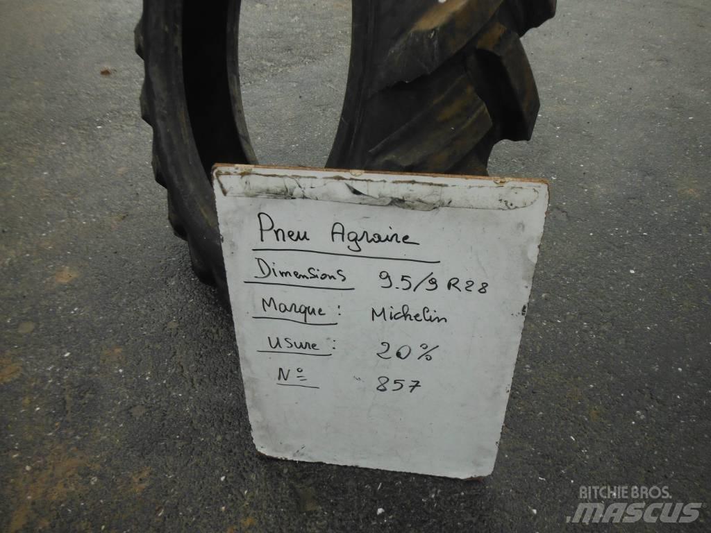 Michelin 9.5/9R28 Dekk, hjul og felger