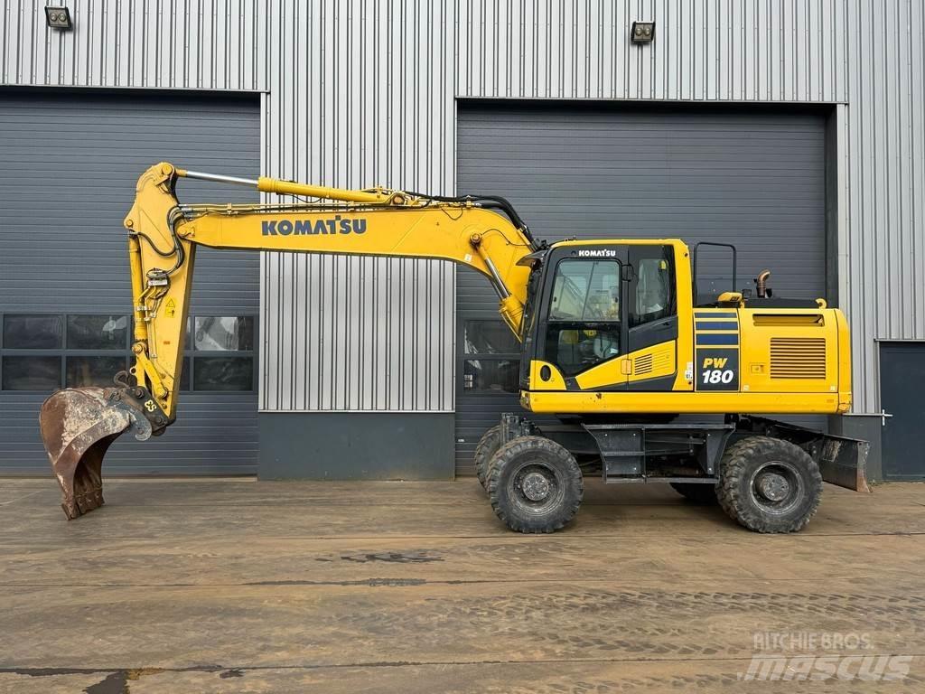 Komatsu PW180-11 Hjulgravere