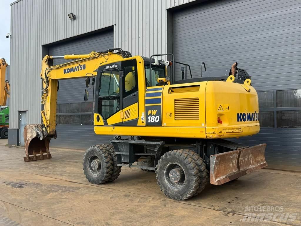 Komatsu PW180-11 Hjulgravere