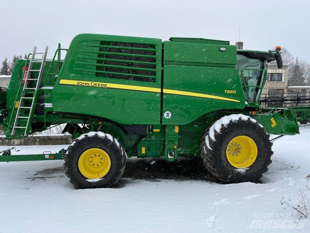 John Deere T 660 Skurtreskere