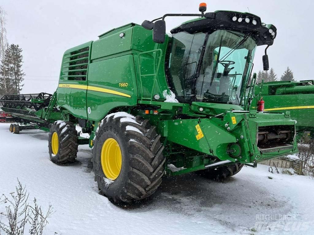 John Deere T 660 Skurtreskere
