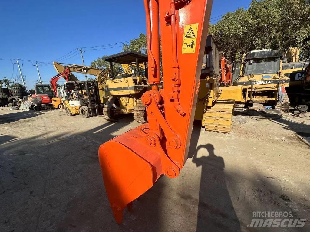 Hitachi ZX 75 Beltegraver