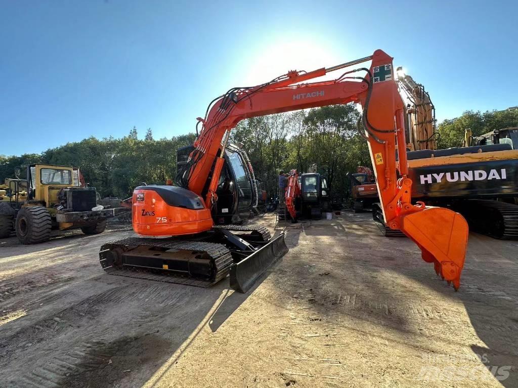 Hitachi ZX 75 Beltegraver
