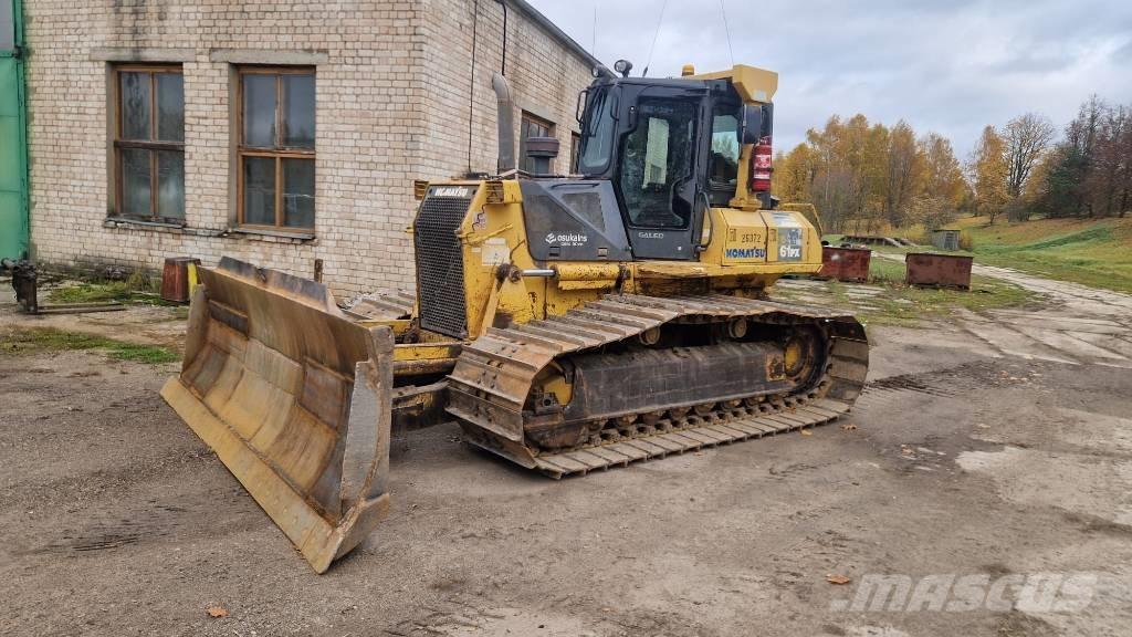 Komatsu D 61 PX-15 Dozere Beltegående