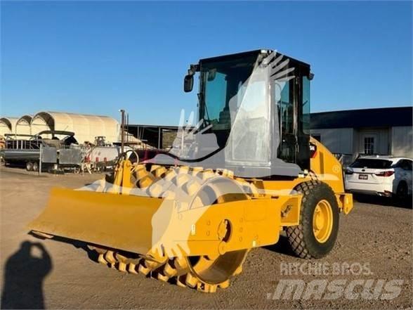 CAT CS44 Valsetog
