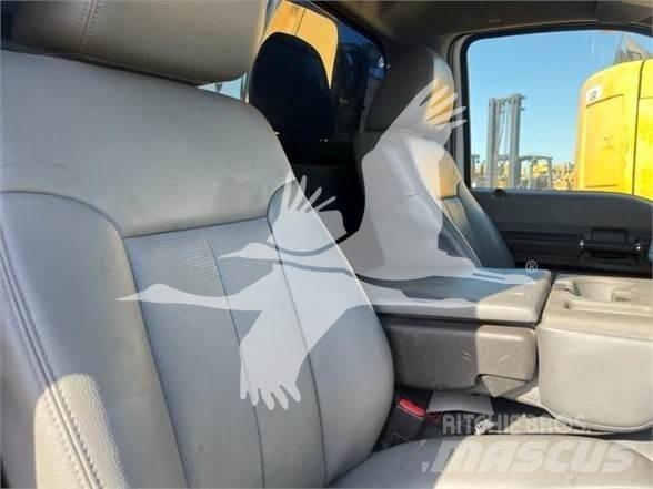 Ford F550 Anlegg - Annet