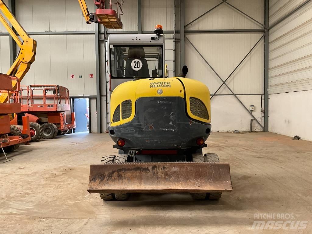 Neuson 6503 WD Hjulgravere