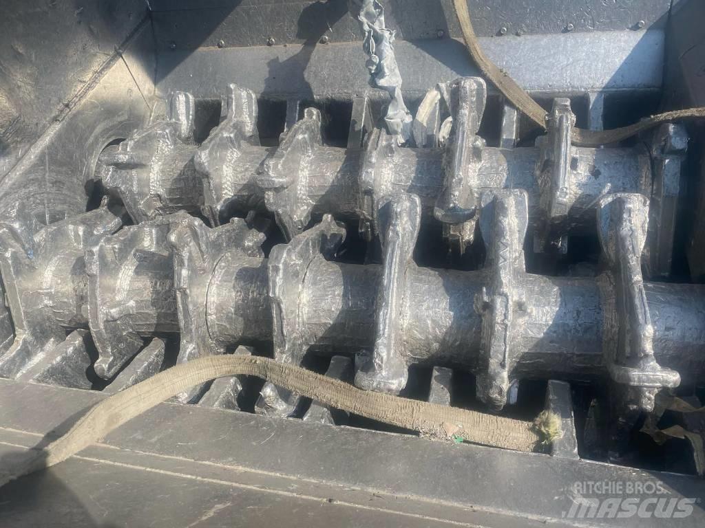 HAAS TYRON 2000XL Truck - Annet
