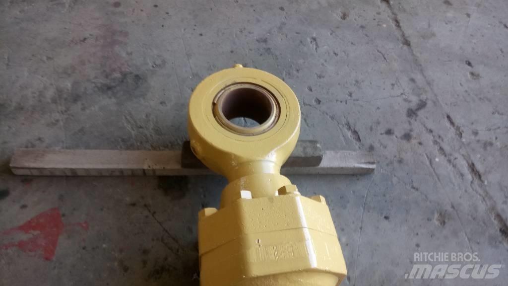 CAT 245 Hydraulikk