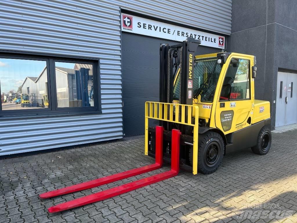 Hyster H4.5FT6 Diesel Trucker