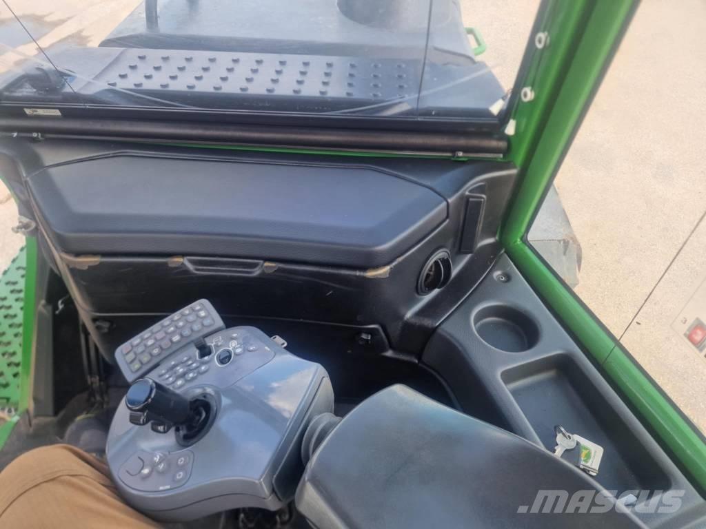 John Deere 1110G Lassbærere