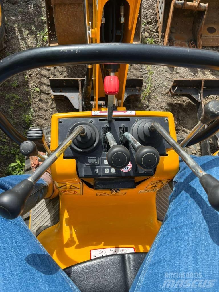 JCB 8008 CTS Minigravere <7t