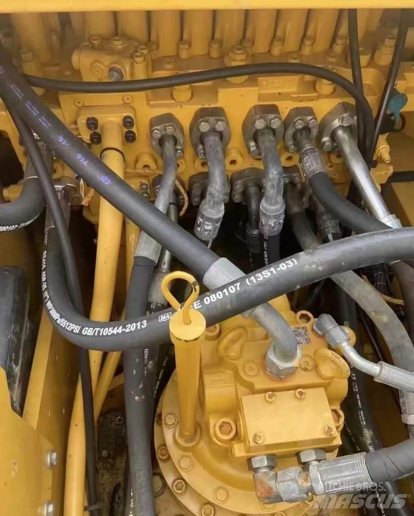 CAT 320 D Beltegraver